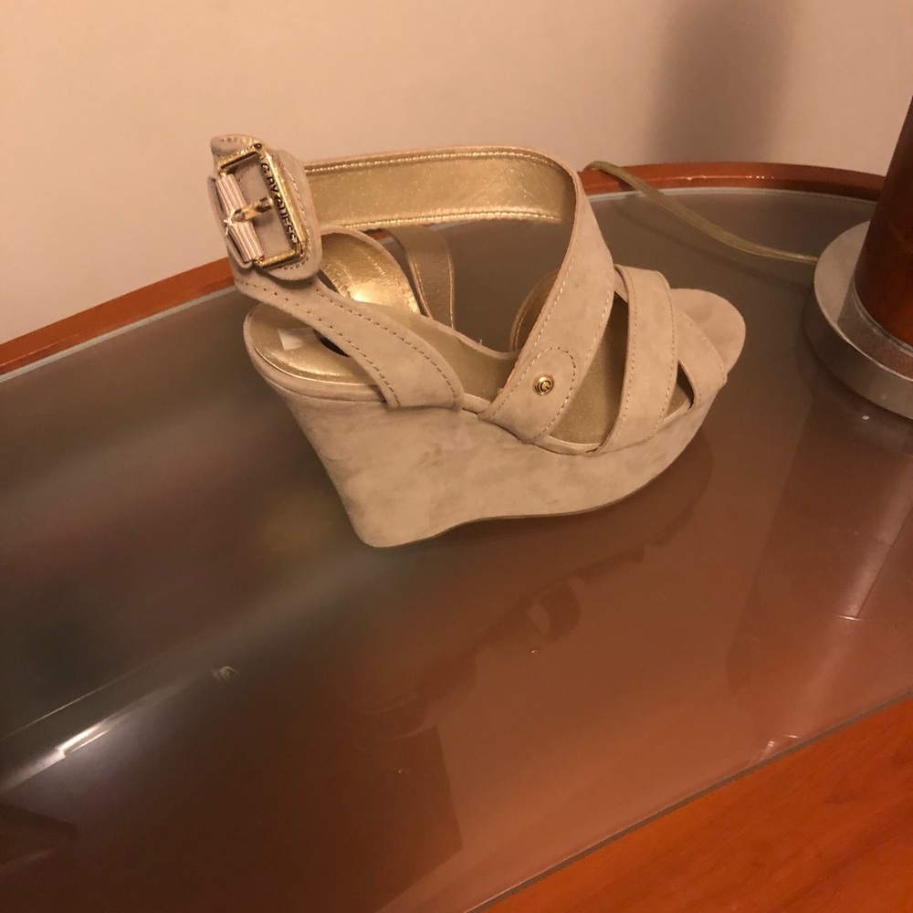 Guess wedge heels